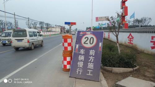 澄合分公司第十五項(xiàng)目部車輛安全管理“三層防護(hù)”不留死角