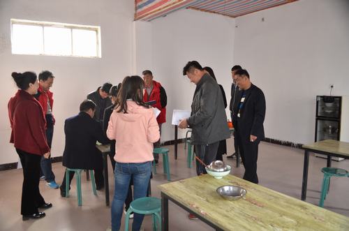 澄合分公司工會(huì)帶領(lǐng)職工來(lái)“找茬”