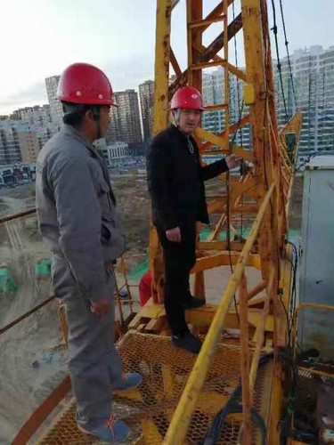 陜煤建設銅煤公司開展“保百日安全”特種設備專項檢查