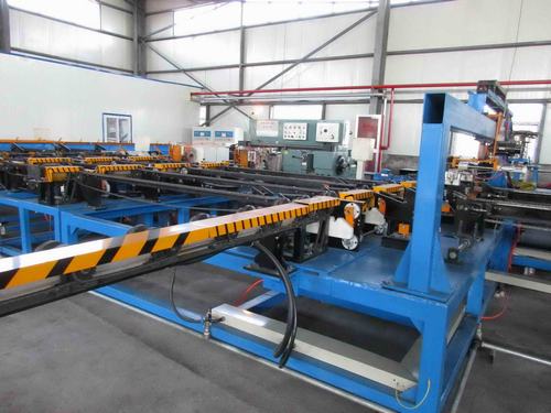 陜煤建設洗選煤運營公司礦山支護材料加工廠側(cè)記