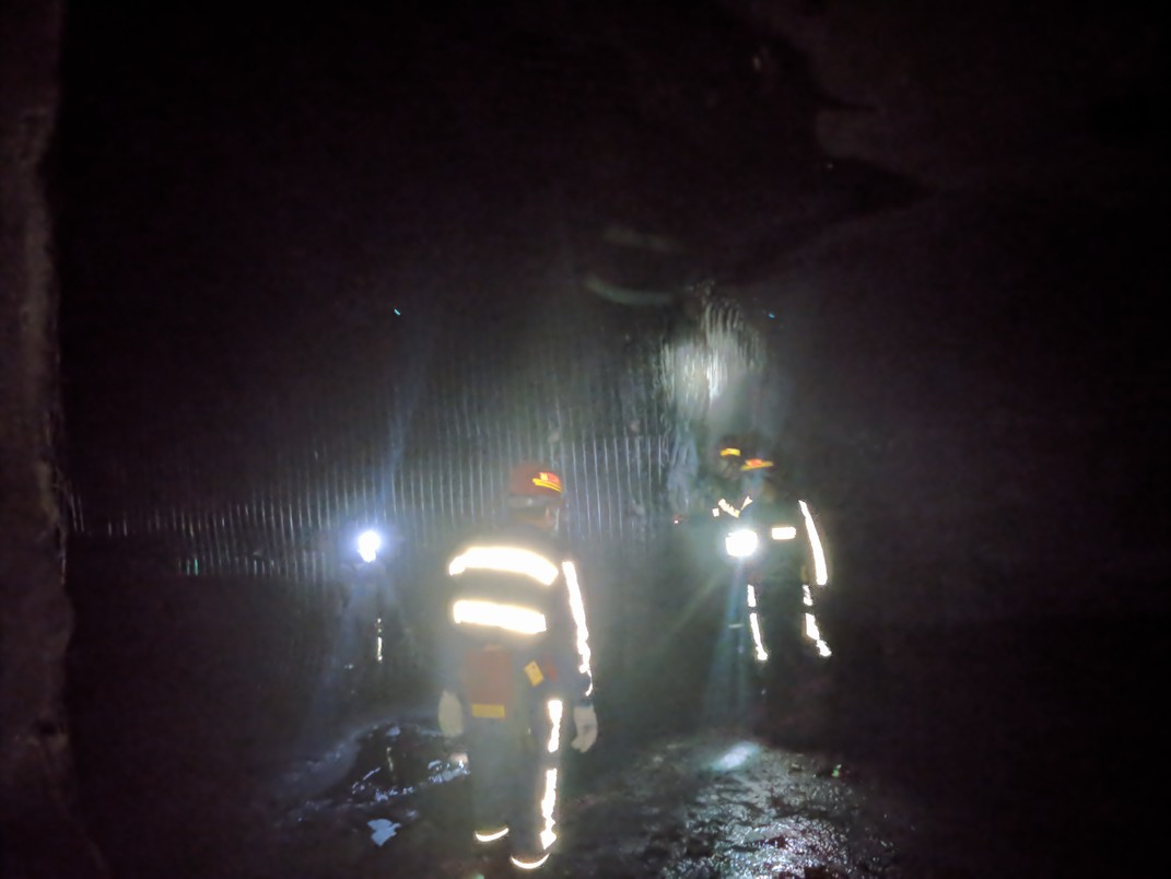 陜煤建設(shè)礦建三公司曹家灘項目部2-2煤回風(fēng)大巷圓滿完成合同內(nèi)掘進(jìn)工程