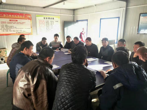 陜煤建設(shè)洗選煤運(yùn)營(yíng)公司小保當(dāng)運(yùn)營(yíng)項(xiàng)目部開(kāi)展“學(xué)雷鋒，做先鋒”系列活動(dòng)