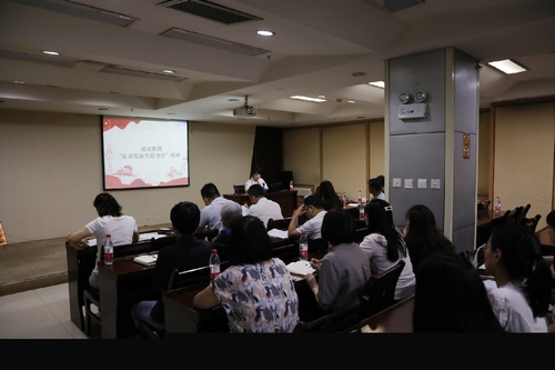 陜煤建設(shè)路橋分公司緊抓“關(guān)鍵少數(shù)”有實招