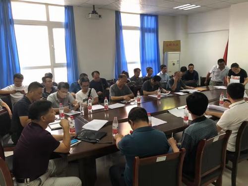 陜煤建設(shè)銅煤公司承建的荔枝苑小區(qū)28#、29#、30#、31#樓順利通過竣工驗(yàn)收