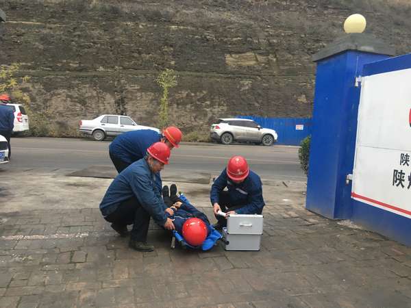 陜煤建設(shè)澄合分公司各單位共同開展“消防日”活動筑牢冬季防火線