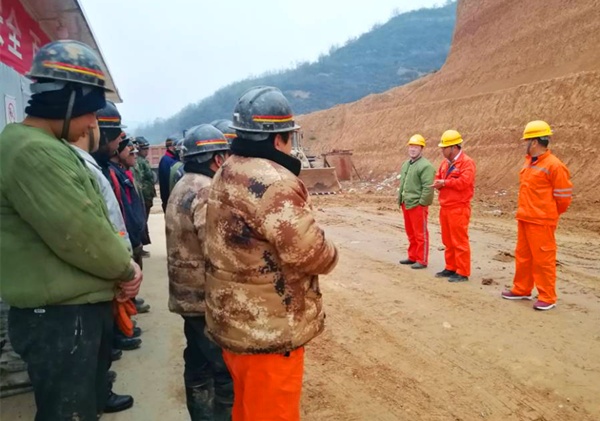 陜煤建設(shè)礦建三公司崔木項目部：精準發(fā)力 打好冬季安全生產(chǎn)攻堅戰(zhàn)