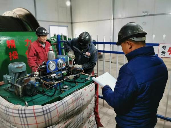 陜煤建設(shè)礦建二公司認(rèn)真開展生產(chǎn)安全大排查第二階段活動