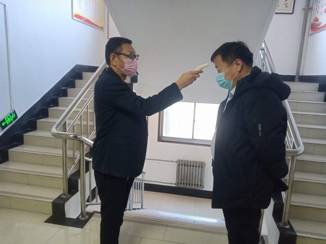 陜煤建設(shè)銅川分公司應(yīng)對(duì)新型冠狀病毒兩手抓兩手硬