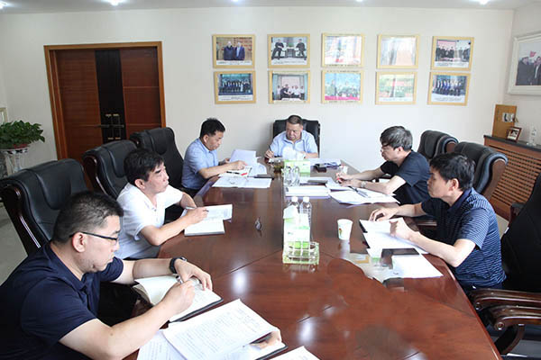 陜煤建設(shè)召開(kāi)機(jī)關(guān)各部門(mén)上半年工作匯報(bào)會(huì)