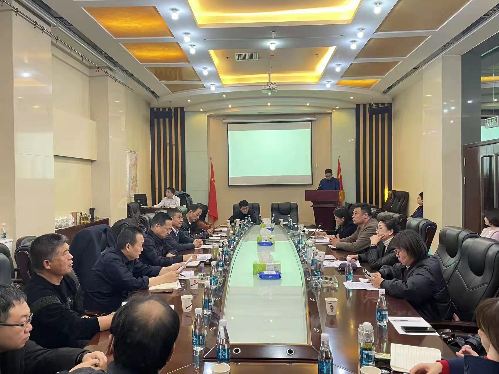 陜煤建設(shè)召開“發(fā)揮財務(wù)人員作用，推進成本管理工作”經(jīng)驗交流會