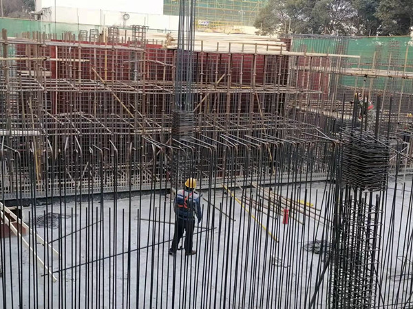 陜煤建設(shè)機(jī)電安裝公司渭化項(xiàng)目部戰(zhàn)“疫”?！爱a(chǎn)”在行動