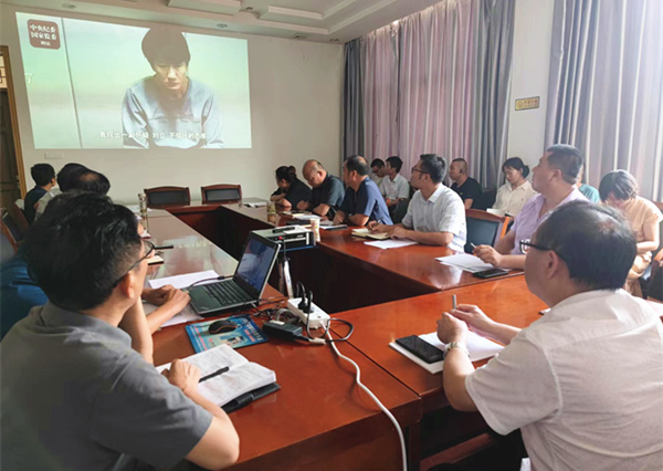 陜煤建設(shè)礦建三公司突出“三學(xué)”扎實(shí)推進(jìn)紀(jì)律教育學(xué)習(xí)宣傳月活動