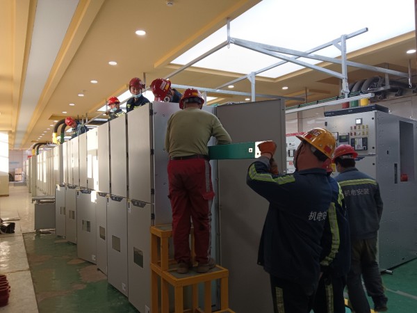 陜煤建設(shè)機電安裝公司小保當(dāng)項目部提前兩天完成擴容工程