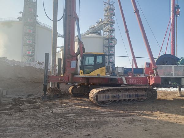 陜煤建設(shè)銅煤公司基層項(xiàng)目部寒冬不打烊，施工建設(shè)大干正酣