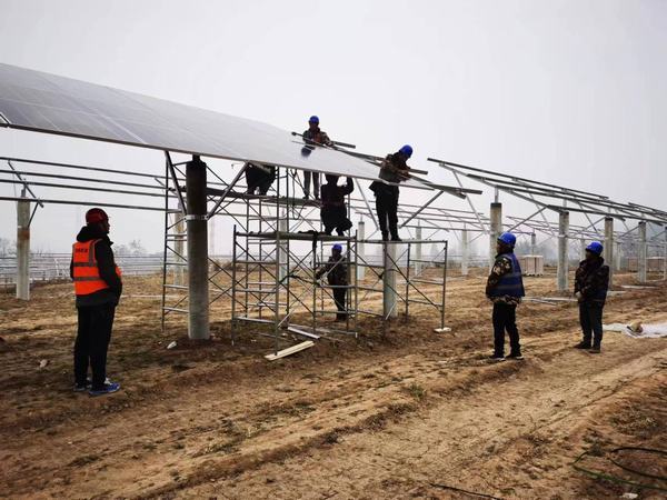 <strong>陜煤建設(shè)西北分公司：滿地霜華濃似雪， 工程建設(shè)“不減速”</strong>