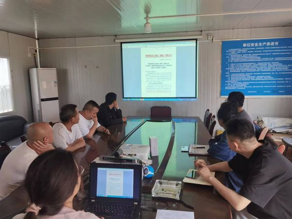 陜煤建設(shè)天工公司銅川項目部:把安全生產(chǎn)工作落實在“第一線”