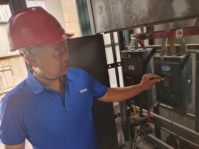 陜煤建設(shè)韓城分公司安裝四項(xiàng)目部：讓“愛(ài)”連接家庭，用“心”鎖緊安全