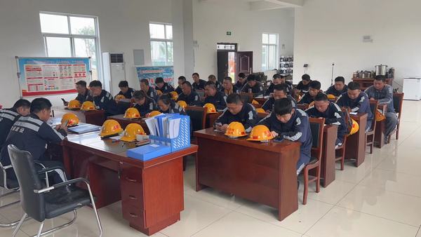 陜煤建設(shè)洗選煤運營公司神渭蒲城運營項目部：堅持“黨建+安全”，筑牢安全生產(chǎn)堡壘