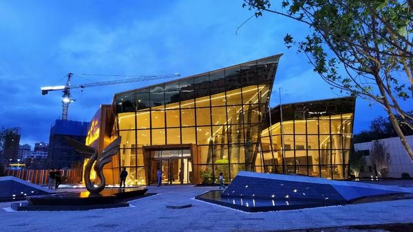 陜煤建設(shè)天工公司承建的中潤(rùn)府項(xiàng)目盛大開盤