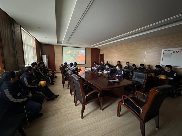 陜煤建設(shè)洗選煤運營公司神渭首端運營項目部： 百日安全有時限  工作安全無時限