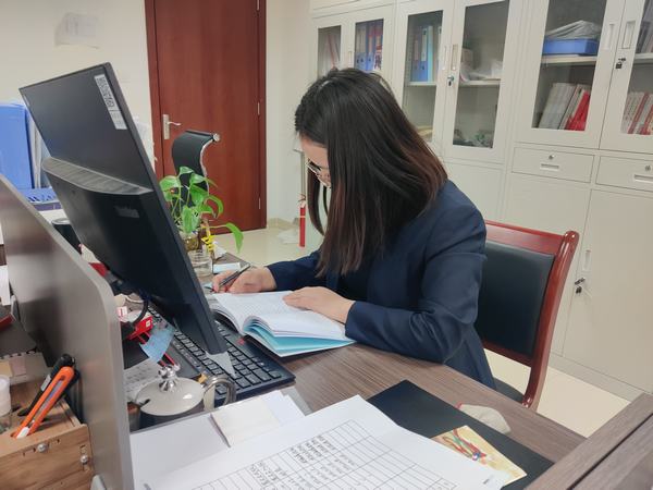 激發(fā)閱讀熱情 共享知識(shí)盛宴