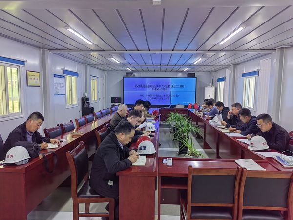 陜煤建設(shè)天工公司承建的漢陰縣實驗中學(xué)建設(shè)二期工程項目1#、2#宿舍樓順利通過主體驗收