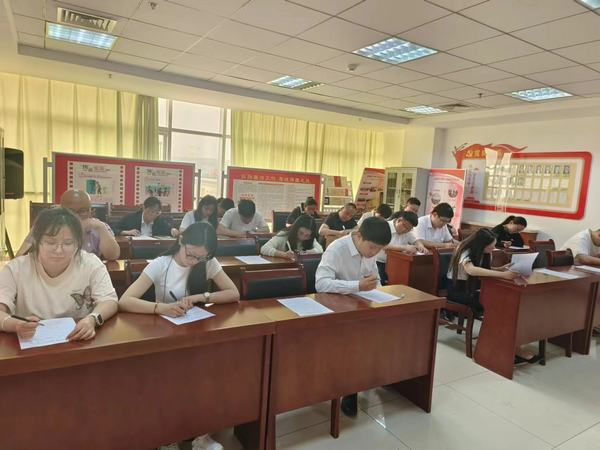 陜煤建設(shè)煤礦運(yùn)營(yíng)服務(wù)分公司：開(kāi)展“六五”環(huán)境日環(huán)保宣傳活動(dòng)