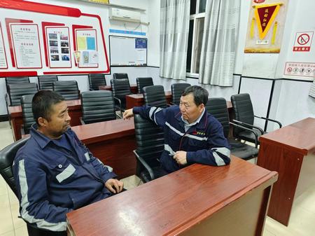 陜煤建設(shè)洗選煤運(yùn)營(yíng)公司澄合山陽(yáng)運(yùn)營(yíng)項(xiàng)目部：守好夏日安全防線(xiàn)，開(kāi)啟全面“保衛(wèi)戰(zhàn)”