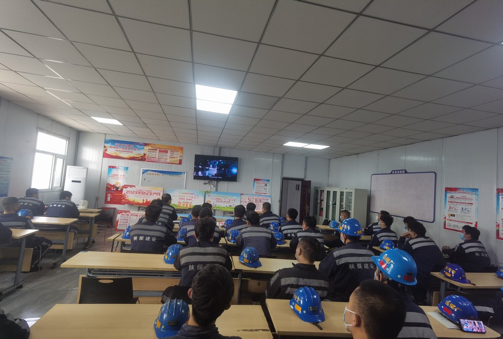 陜煤建設(shè)洗選煤運(yùn)營公司紅柳林洗煤廠項(xiàng)目部：多措并舉戰(zhàn)高溫 保障安全有“涼”策