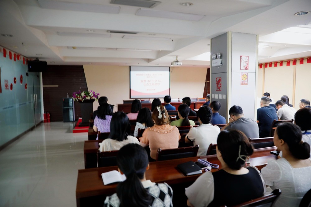 陜煤建設(shè)路橋分公司務(wù)實(shí)進(jìn)取，共赴成長