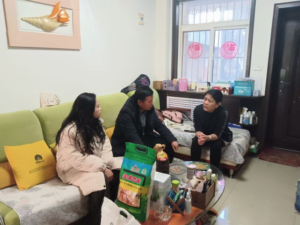 陜煤建設(shè)澄合分公司：暖冬送關(guān)懷 真情撫人心