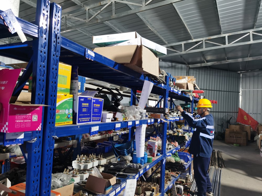 陜煤建設礦建三公司:精管細控強根基 物資保障促發(fā)展