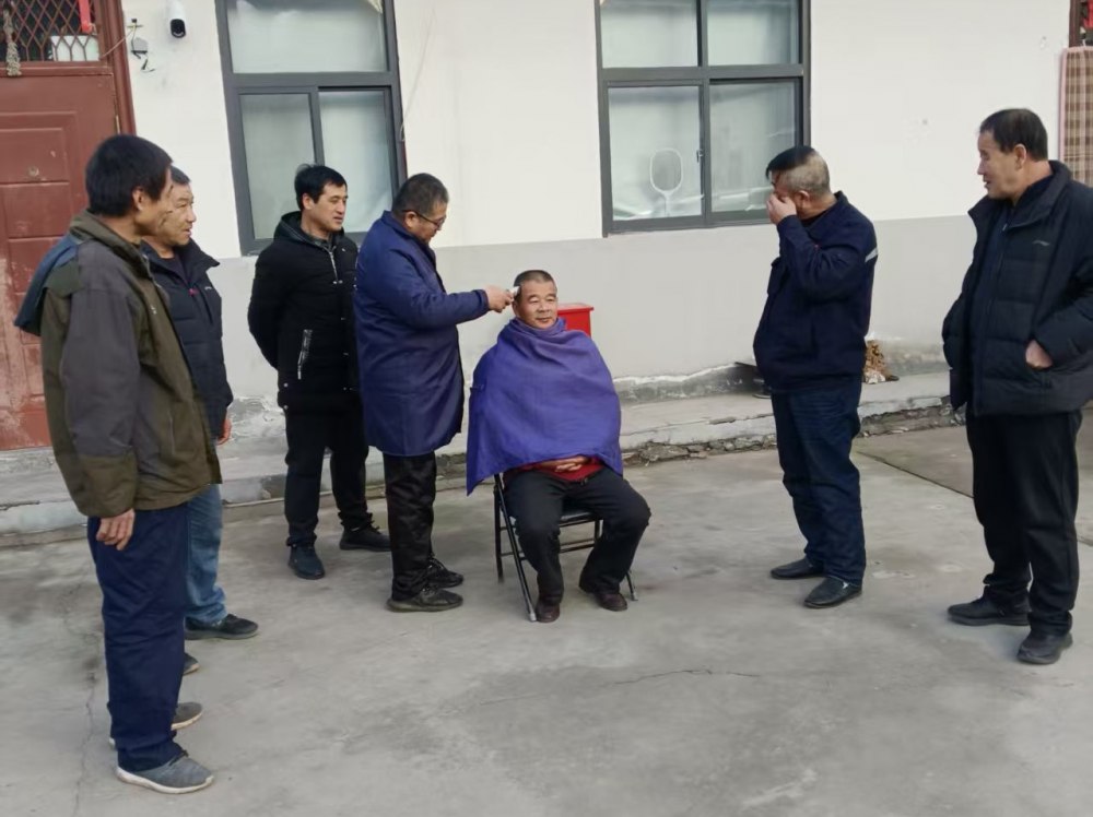 寒冬三暖潤(rùn)一線 初心護(hù)航保平安